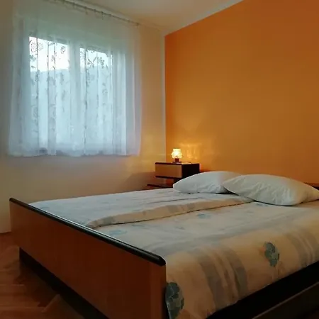 Apartma Floncna Bovec